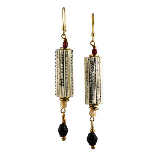 CRIZU_FOLDED _PAPER_JEWELLERY_DESIGN_HAND_MADE_ITALY_EARRING_MATILDE