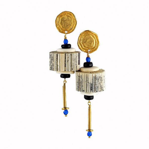 CRIZU_FOLDED_BOOKS_PAPER_EARRING_DESIGN_HAND_MADE_ITALY_FLAVIA